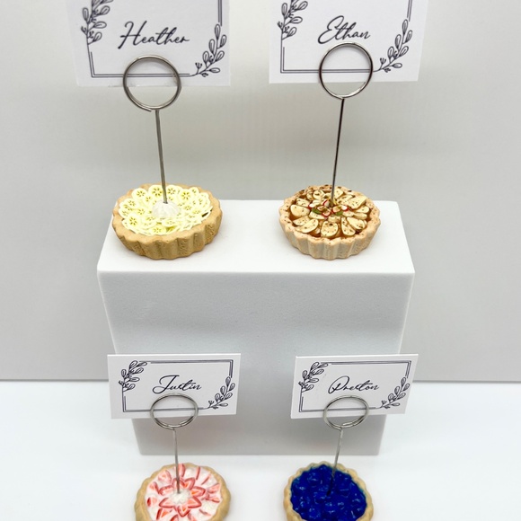 Fruit Tart Place Card Holders - Set of 4 - Apple, Banana, Blueberry, Strawberry - Picture 7 of 16